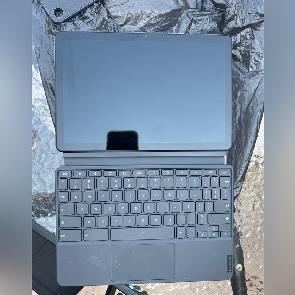 Lenovo IdeaPad Duet Chromebook